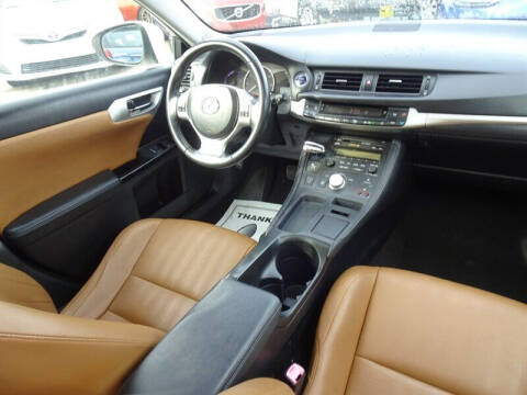 2011 Lexus CT 200h Premium