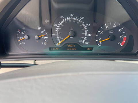 1999 Mercedes-Benz E-Class E 320 4MATIC