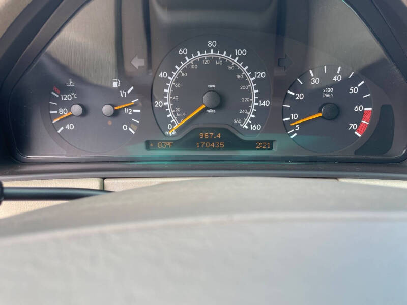 1999 Mercedes-Benz E-Class E 320 4MATIC