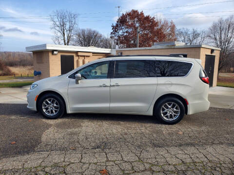 2021 Chrysler Pacifica Touring