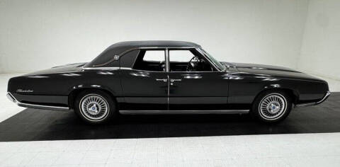 1967 Ford Thunderbird