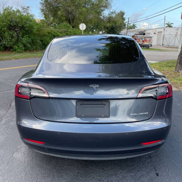 2020 Tesla Model 3 Long Range