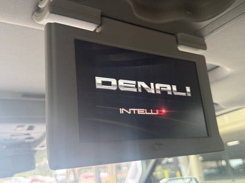 2017 GMC Yukon Denali