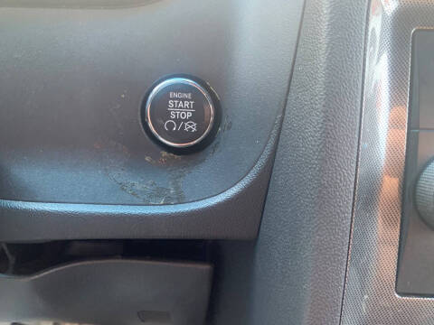 2013 Dodge Challenger SXT Plus