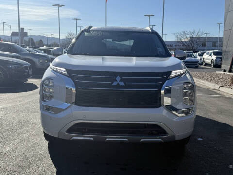 2025 Mitsubishi Outlander PHEV SEL