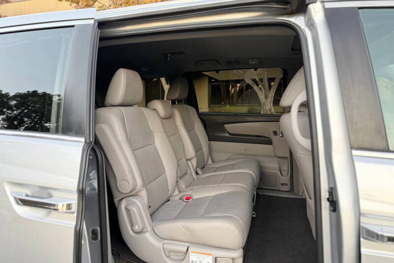 2014 Honda Odyssey EX-L w/Navi