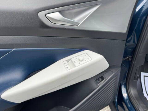 2023 Volkswagen ID.4 Pro S Plus