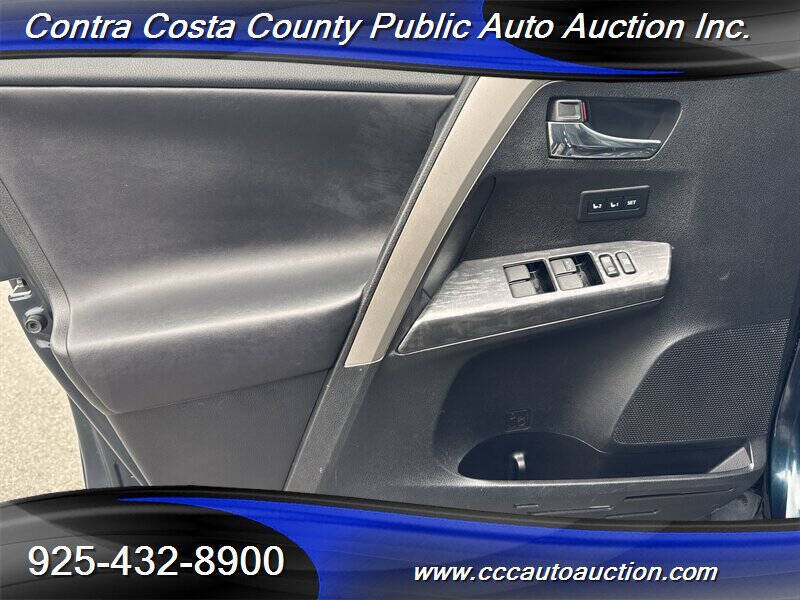 2017 Toyota RAV4 Platinum