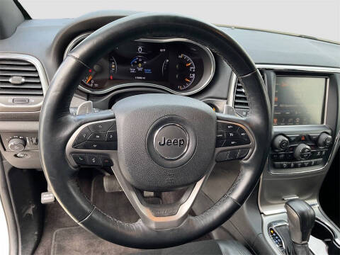 2017 Jeep Grand Cherokee Altitude