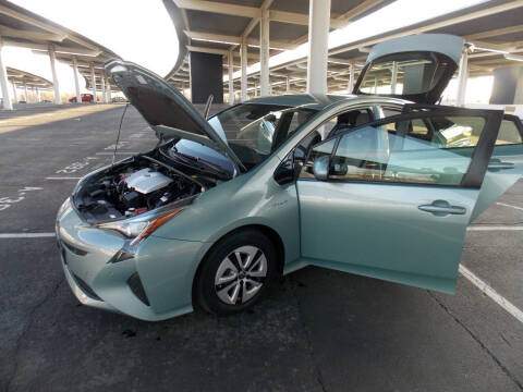2017 Toyota Prius Three