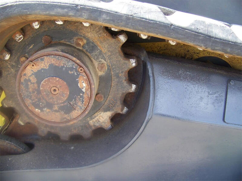 2007 New Holland C185