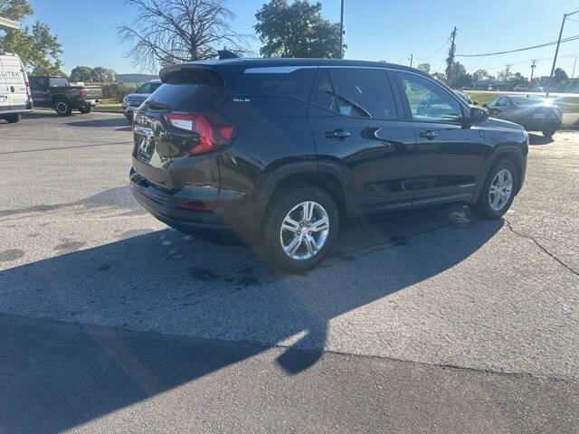 2024 GMC Terrain SLE