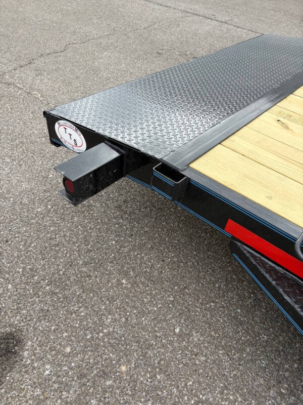 2025 BELLWETHER 7X20