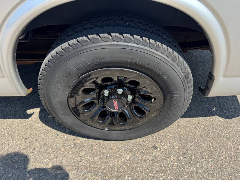 2012 GMC Savana LS 1500