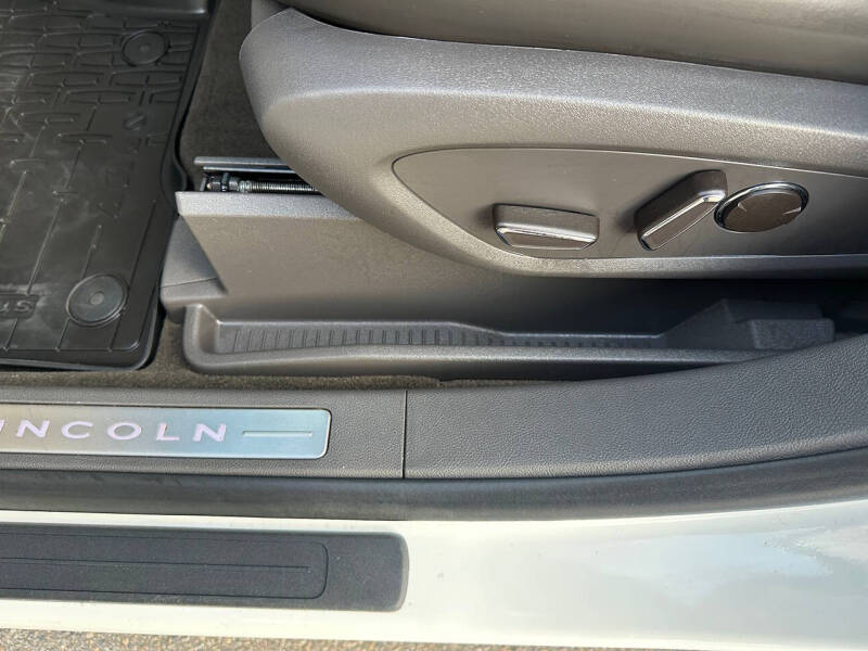 2020 Lincoln Nautilus Reserve