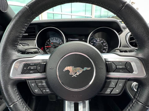 2021 Ford Mustang EcoBoost