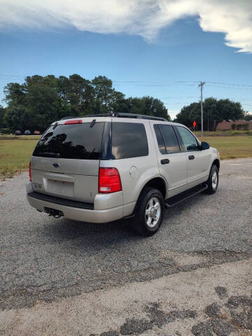 2004 Ford Explorer XLT