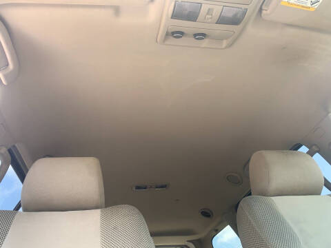 2008 Nissan Pathfinder SE V8