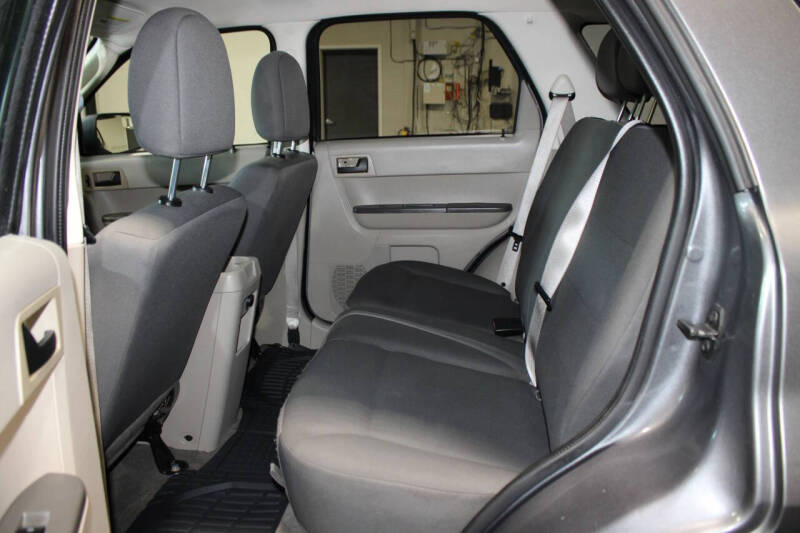 2011 Ford Escape XLS