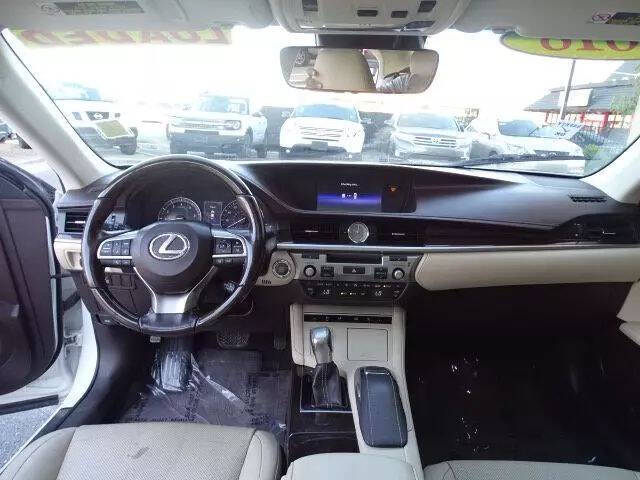 2016 Lexus ES 350