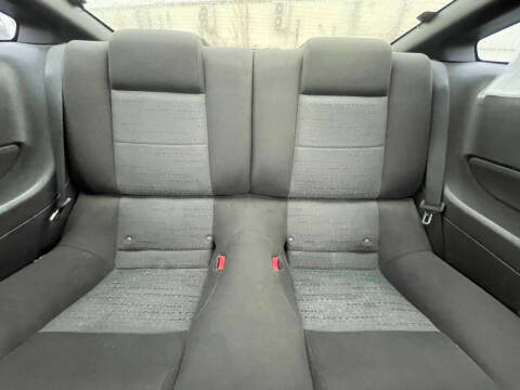 2007 Ford Mustang V6 Deluxe