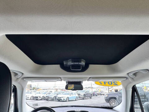 2017 Jeep Renegade Deserthawk