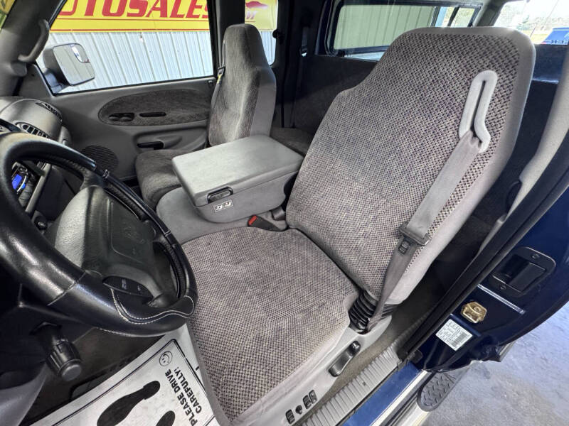 2001 Dodge Ram 2500 SLT Plus