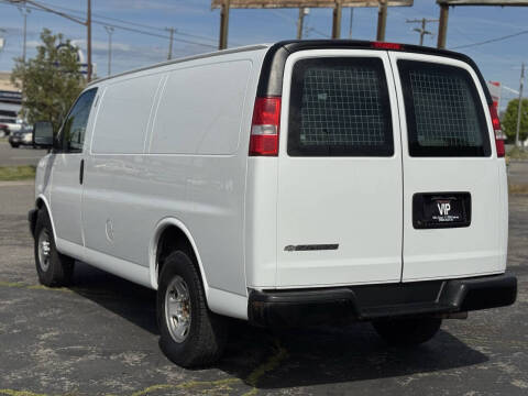 2017 Chevrolet Express 2500