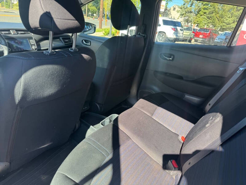 2023 Nissan LEAF SV PLUS