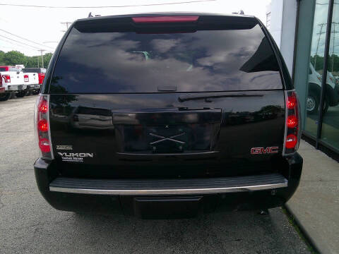 2011 GMC Yukon Denali