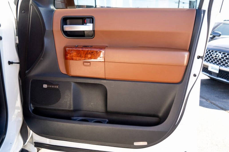 2021 Toyota Sequoia Platinum