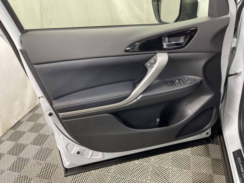 2026 Mitsubishi Eclipse Cross SE