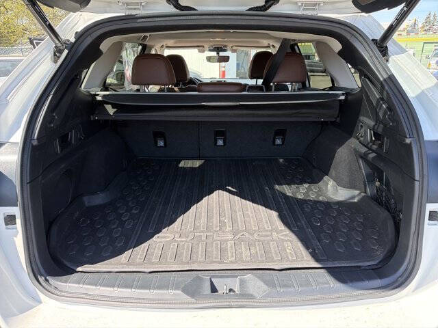 2020 Subaru Outback Touring XT