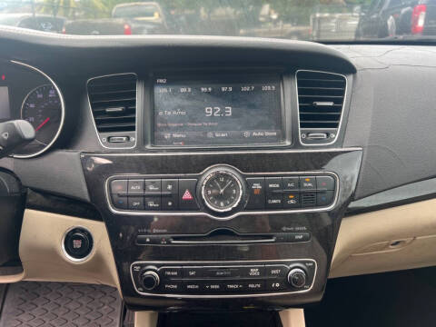 2015 Kia Cadenza Limited