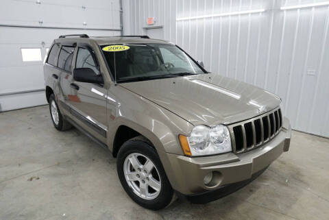 2005 Jeep Grand Cherokee for sale at DeLong Auto Group in Tipton IN