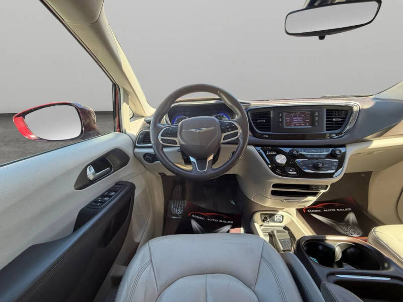 2017 Chrysler Pacifica