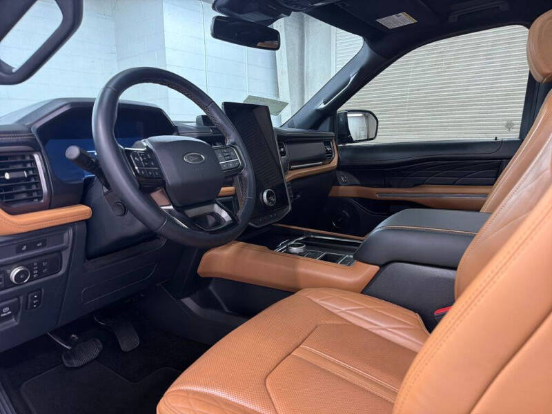 2022 Ford Expedition MAX Platinum