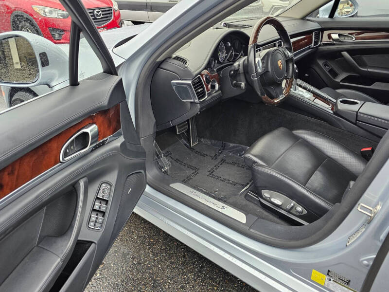 2014 Porsche Panamera S E-Hybrid