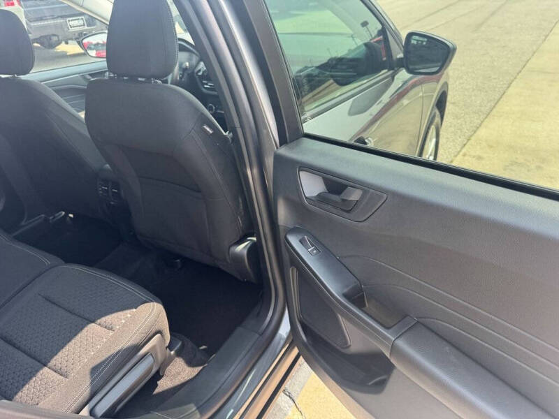 2025 Ford Escape Active