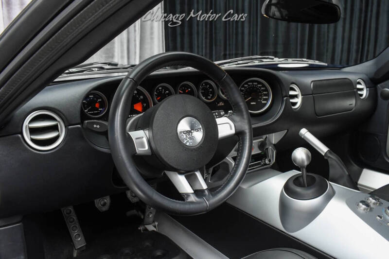 2005 Ford GT