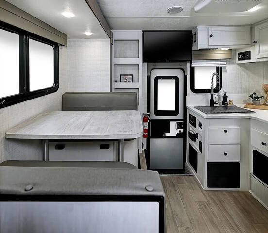 2024 Palomino BACKPACK