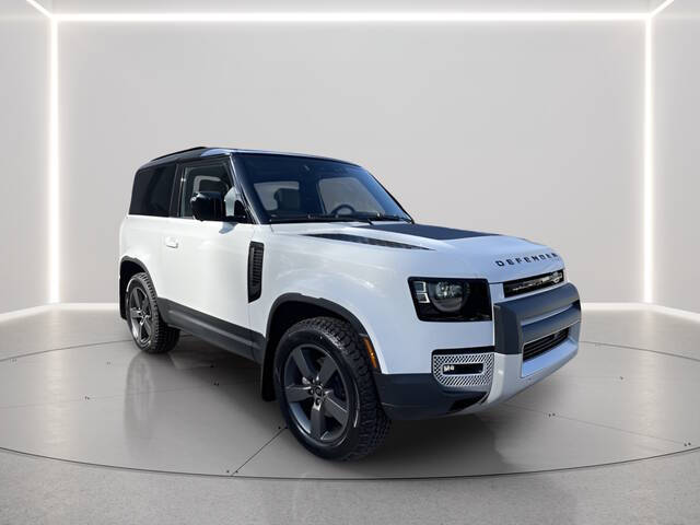 2025 Land Rover Defender 90 P300 S