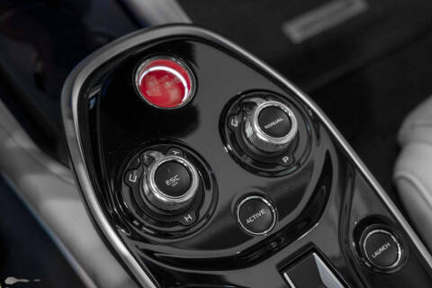 2023 McLaren GT