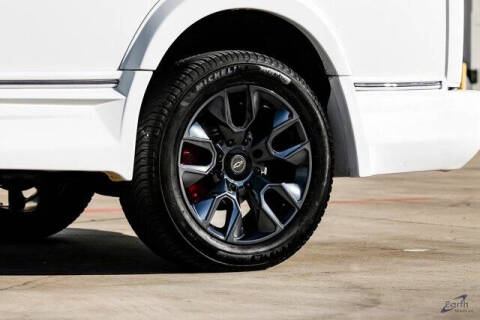 2023 Chevrolet Express 2500