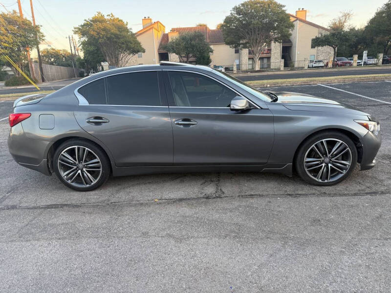 2017 Infiniti Q50 Hybrid Premium