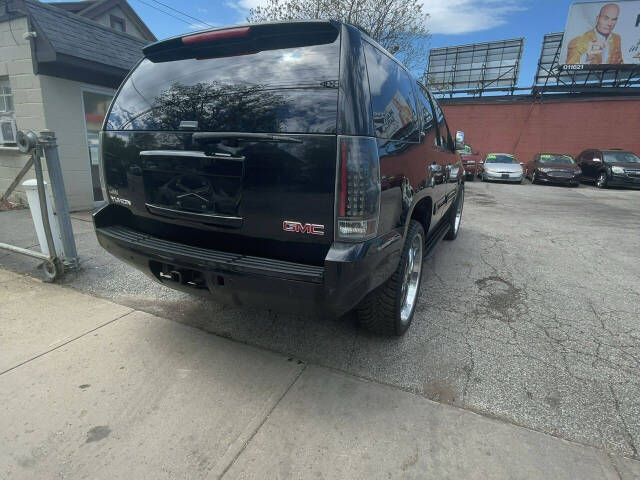 2007 GMC Yukon for sale at Kelly Auto Group in Cleveland, OH