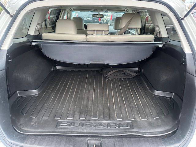 2012 Subaru Outback 2.5i Limited