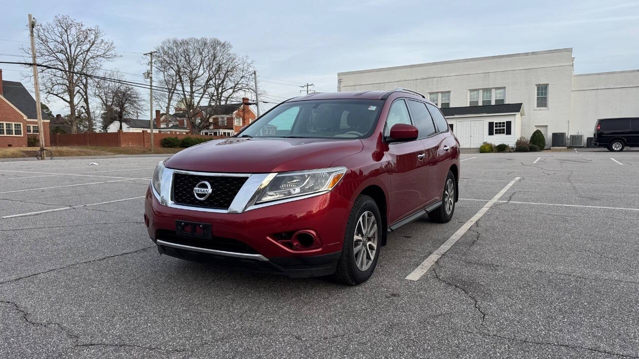 2013 Nissan Pathfinder for sale at Caropedia in Dunn, NC