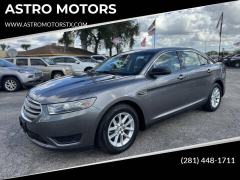 2013 Ford Taurus SE