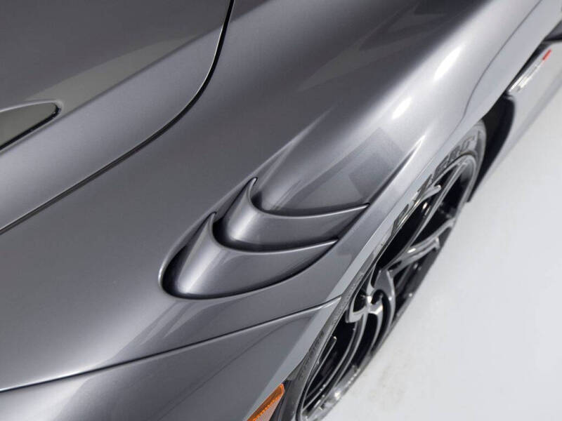 2025 McLaren 750S Spider